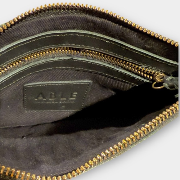 NWOT Able Nesmia Basketweave Leather Clutch in Black and Tan - Picture 6 of 7